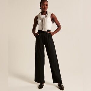 A&F - Tailored Lightweight Drapey Wide Leg Pant